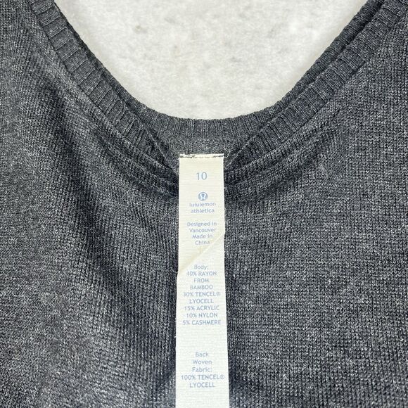 Lululemon Shirt Top Womens Size 10 Gray Flowy Short Sleeve Top Stretch - Picture 8 of 9